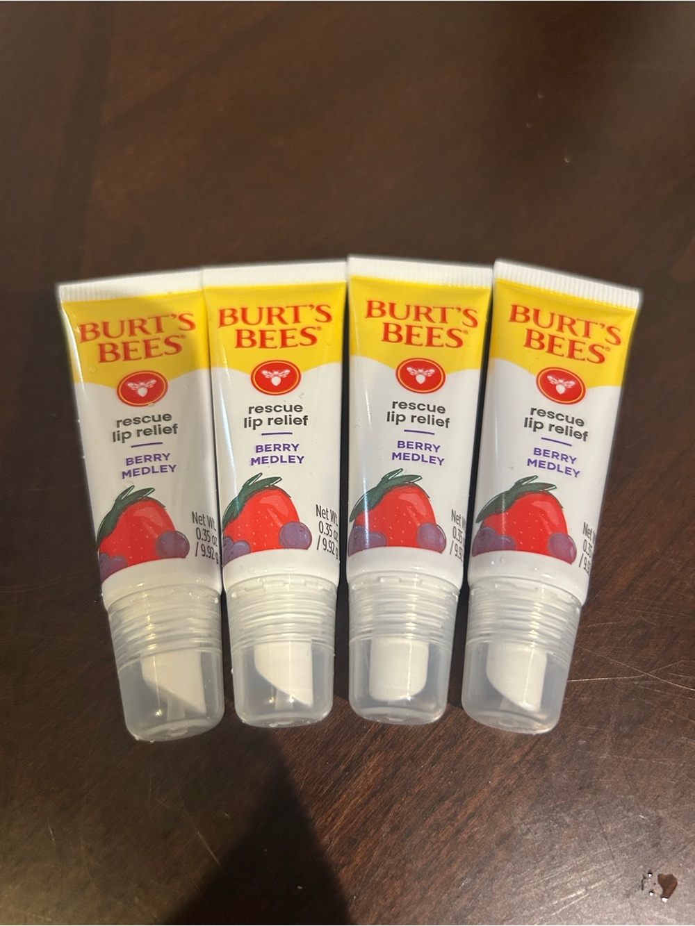 Burts Bees Rescue Lip Relief berry medley x4